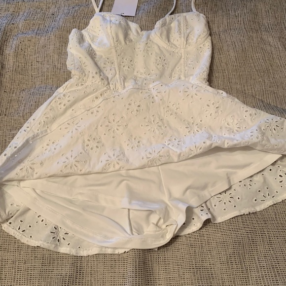 Bershka white eyelet jumper - S - Picture 2 of 10